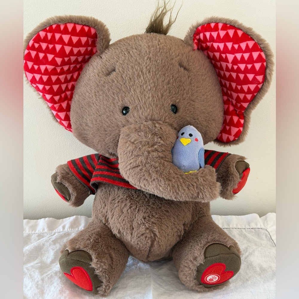 Hallmark Singin Elephant Bird Musical Plush You Are My Sunshine 2018